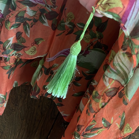 Amanda Blue Kimono with floral and bird print.  Cute green tassel detail. - Picture 2 of 6